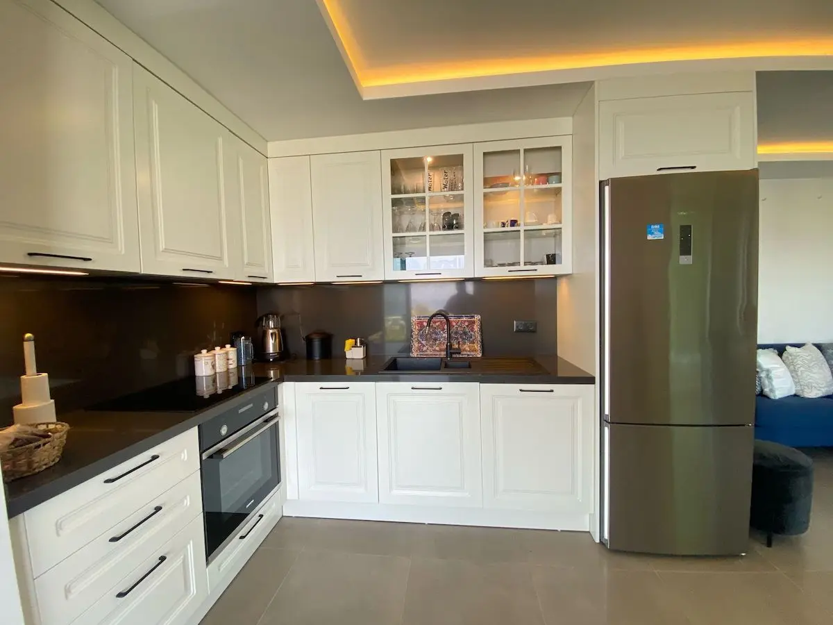 Modern kitchen